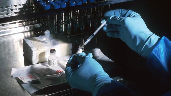 Vaksin Gratisan HPV Virus Pencegah Kanker Serviks, Amankah?